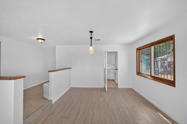 12656 Indian Place NE, Albuquerque, NM 87112