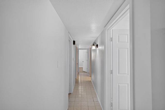12656 Indian Place NE, Albuquerque, NM 87112