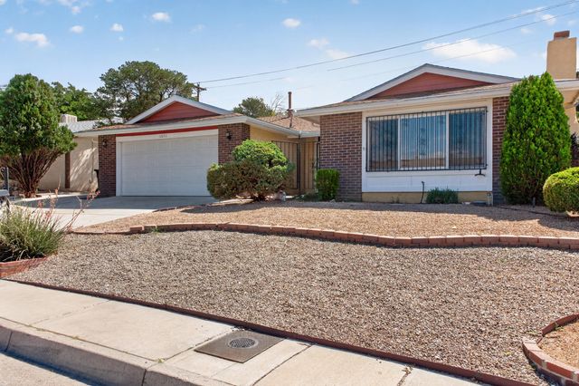 12656 Indian Place NE, Albuquerque, NM 87112