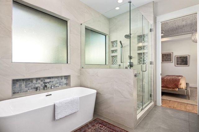 6104 Cary DR, Austin, TX 78757