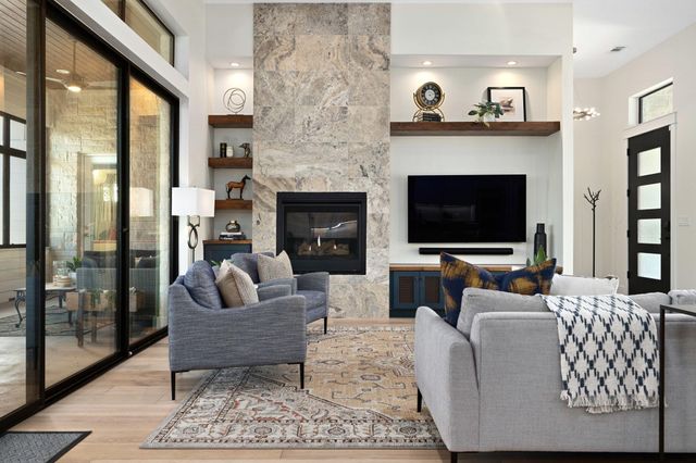 6104 Cary DR, Austin, TX 78757