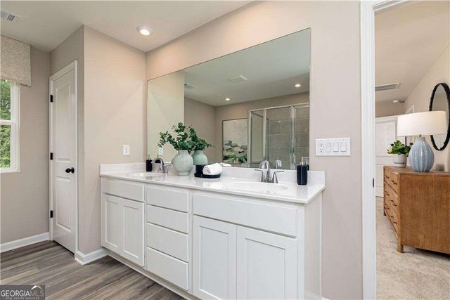 1670 Jordan Brook Drive, Lawrenceville, GA 30043