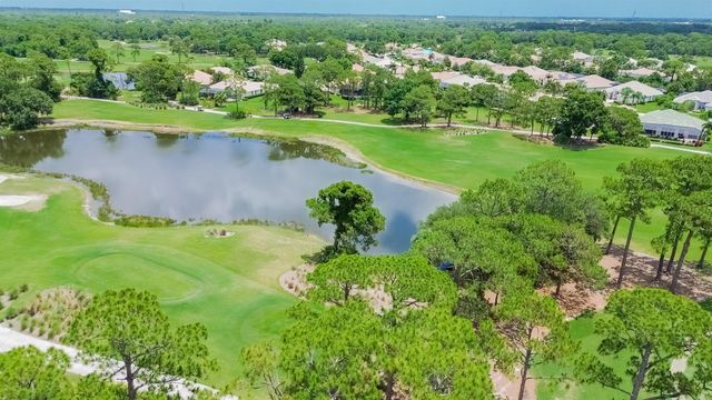 8060 Kiawah Trace, Port St. Lucie, FL 34986