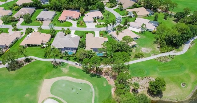 8060 Kiawah Trace, Port St. Lucie, FL 34986