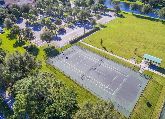 8060 Kiawah Trace, Port St. Lucie, FL 34986