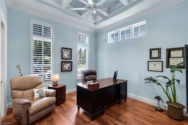 524 Turtle Hatch LN, Naples, FL 34103