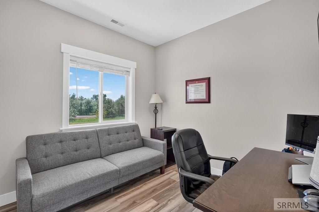 Image 11 of property listing at 204 E 135 N, Blackfoot, ID 83221