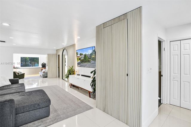 9181 Byron Ave, Surfside, FL 33154