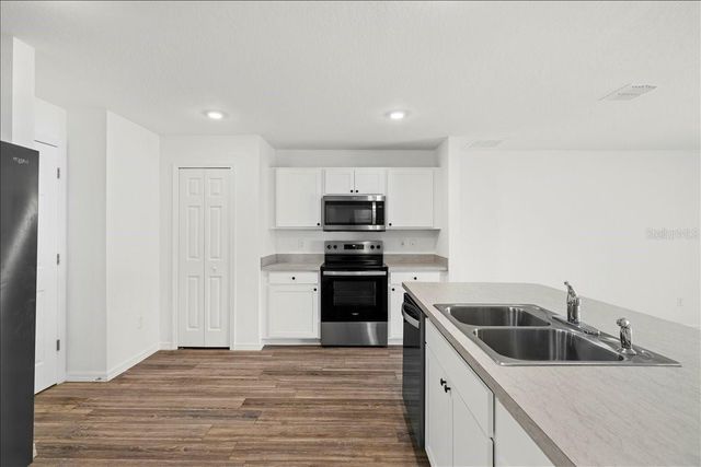 8 SEDGEFIELD PATH N, Palm Coast, FL 32164