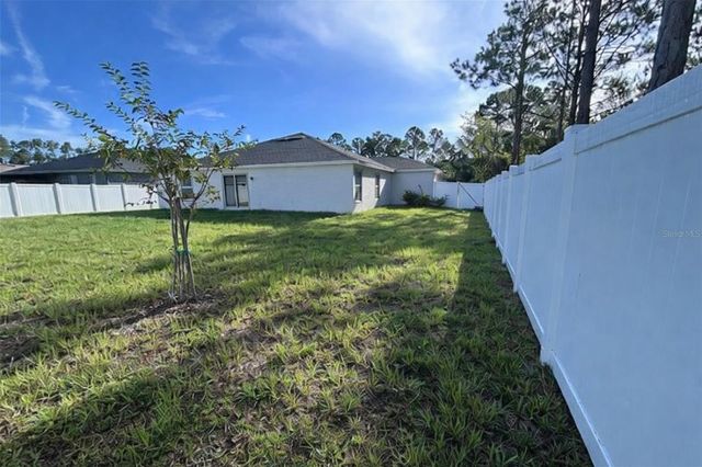 8 SEDGEFIELD PATH N, Palm Coast, FL 32164