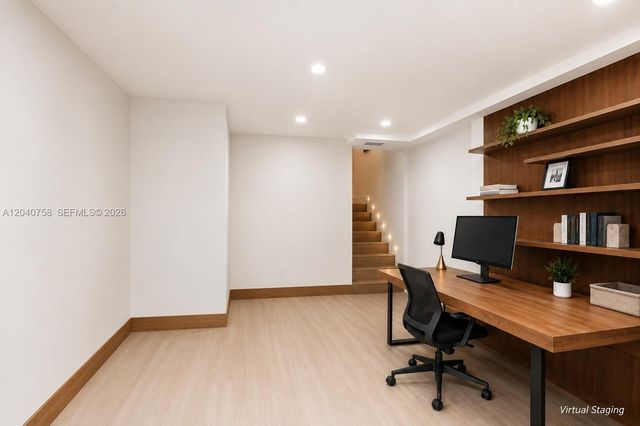 16400 Collins Ave TH-4, Sunny Isles Beach, FL 33160
