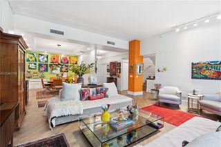 16400 Collins Ave TH-4, Sunny Isles Beach, FL 33160