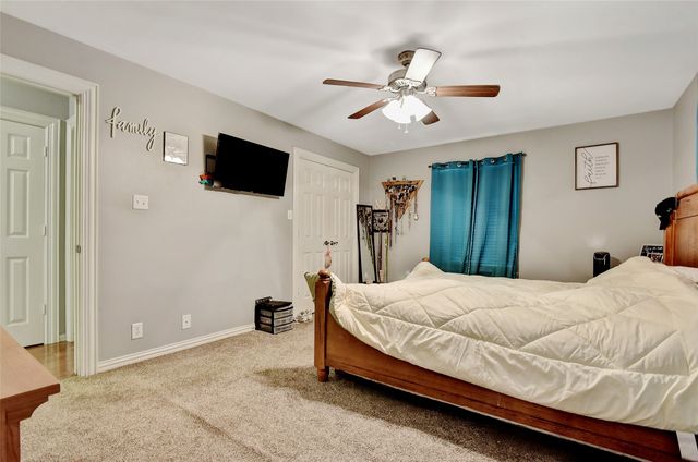 2513 Sunset Street, Denison, TX 75020