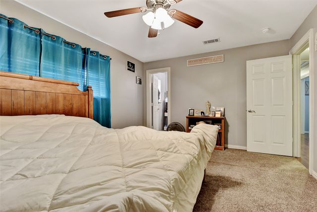 2513 Sunset Street, Denison, TX 75020