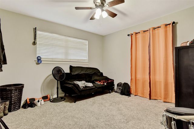 2513 Sunset Street, Denison, TX 75020