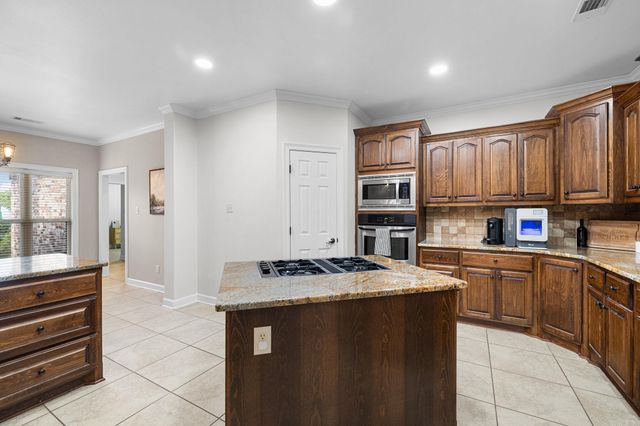 502 Greystone Boulevard, Cabot, AR 72023