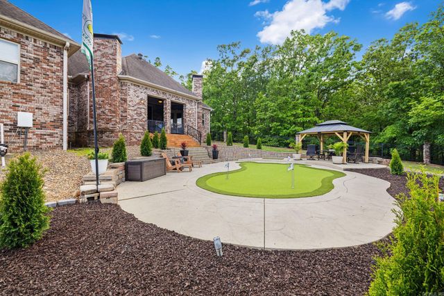 502 Greystone Boulevard, Cabot, AR 72023
