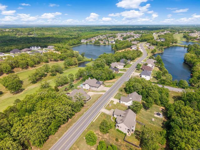 502 Greystone Boulevard, Cabot, AR 72023