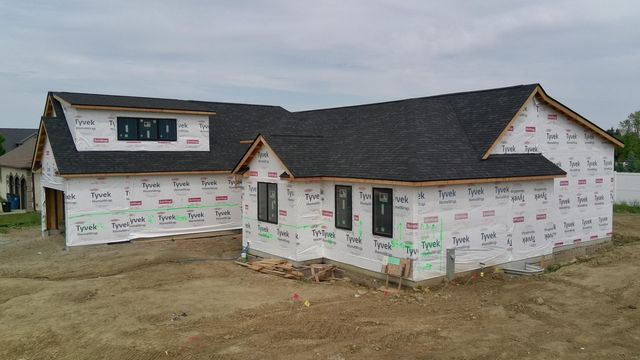 7342 Brookhaven Drive, Crown Point, IN 46307