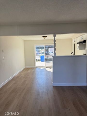 558 S Benjamin, Rialto, CA 92376