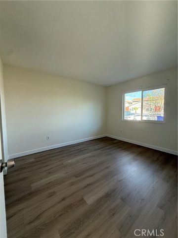 558 S Benjamin, Rialto, CA 92376