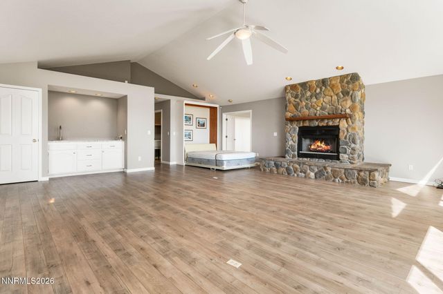 16 Woodstock Circle, Carson City, NV 89703