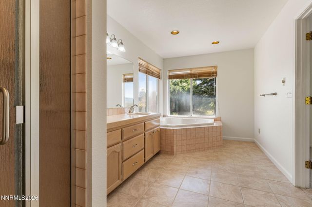 16 Woodstock Circle, Carson City, NV 89703