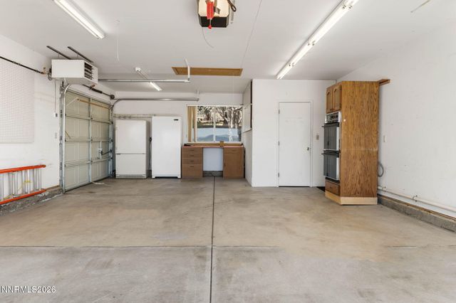 16 Woodstock Circle, Carson City, NV 89703