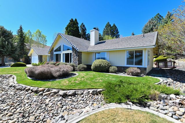16 Woodstock Circle, Carson City, NV 89703