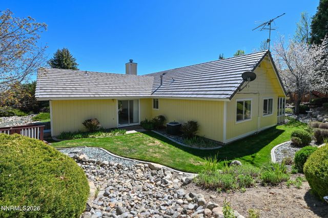16 Woodstock Circle, Carson City, NV 89703