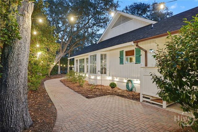 1 Cavan Lane, Savannah, GA 31411