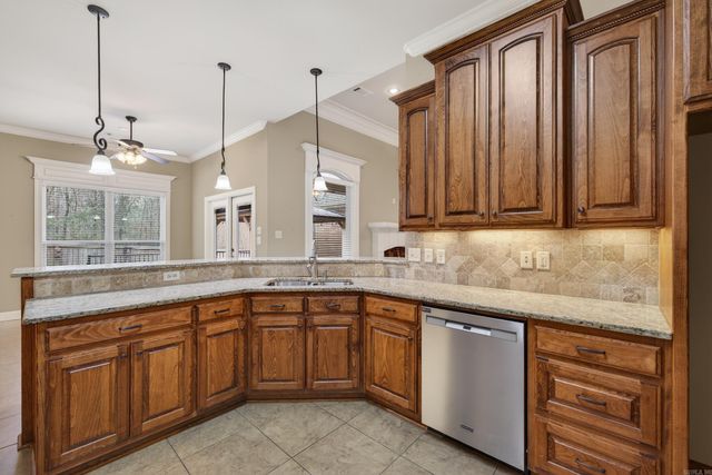 7 Foxfield Cove, Little Rock, AR 72211