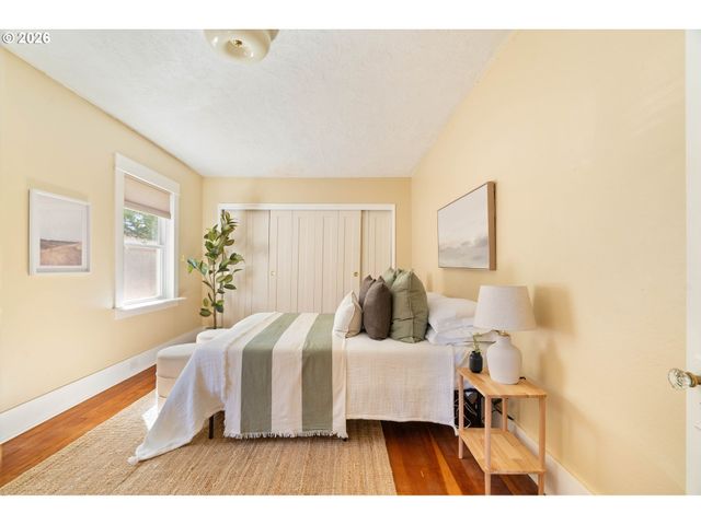 5936 N BURRAGE Ave, Portland, OR 97217