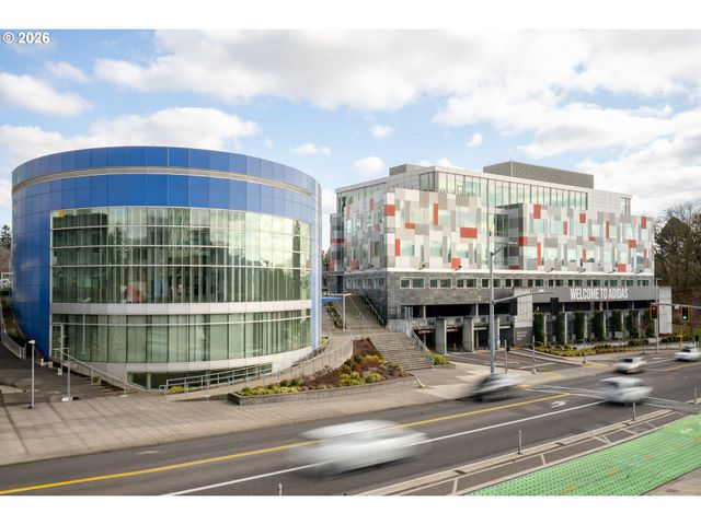 5936 N BURRAGE Ave, Portland, OR 97217