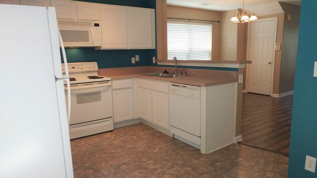 3021 Harpeth Springs Dr, Nashville, TN 37221