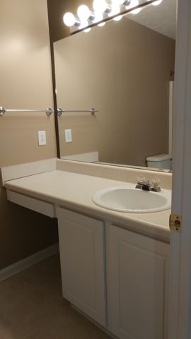 3021 Harpeth Springs Dr, Nashville, TN 37221
