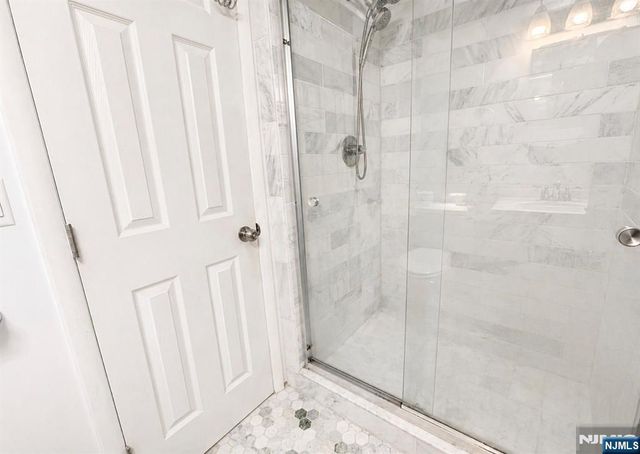 274 Seton Hall Drive, Paramus, NJ 07652