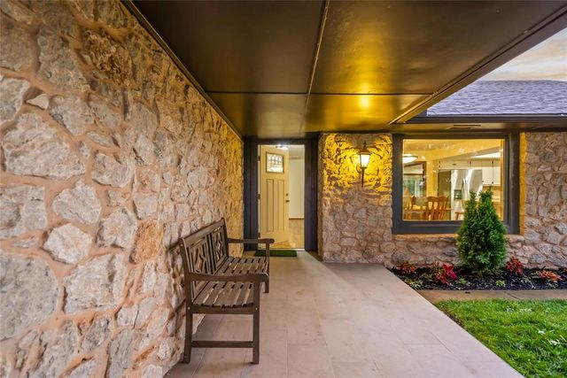 5217 S Morgan Road, Oklahoma City, OK 73179