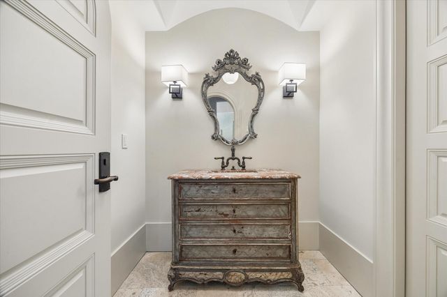 3818 Del Monte Drive, Houston, TX 77019