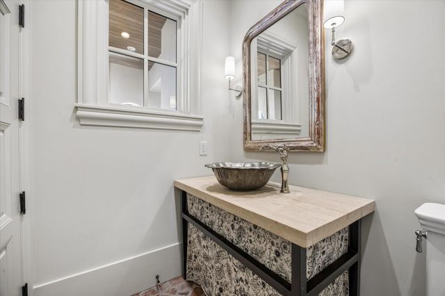 3818 Del Monte Drive, Houston, TX 77019