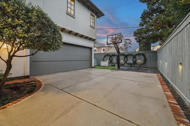 3818 Del Monte Drive, Houston, TX 77019