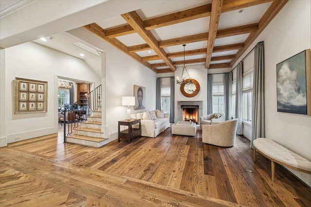 3818 Del Monte Drive, Houston, TX 77019