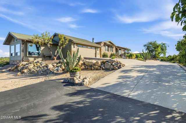 6555 Martinique Drive, Moorpark, CA 93021