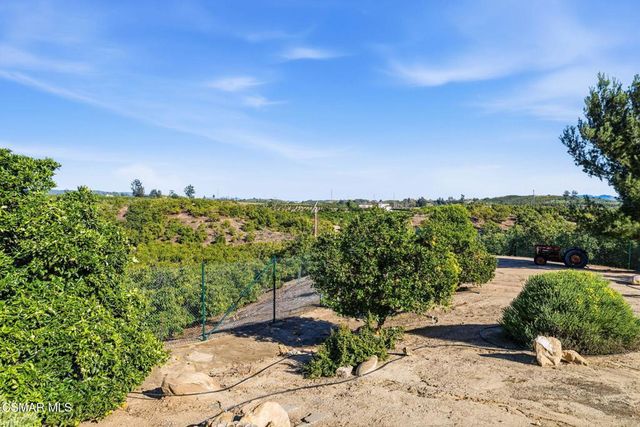 6555 Martinique Drive, Moorpark, CA 93021