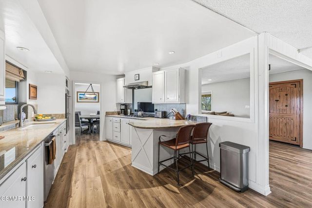 6555 Martinique Drive, Moorpark, CA 93021