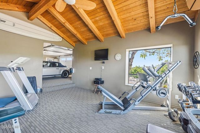 6555 Martinique Drive, Moorpark, CA 93021