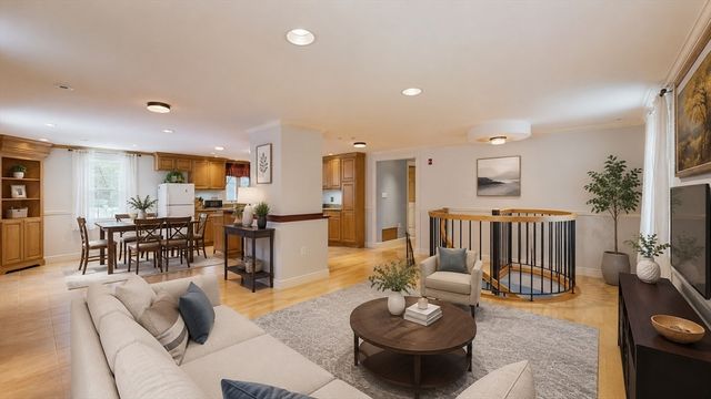 3 Fairview Ave, Natick, MA 01760