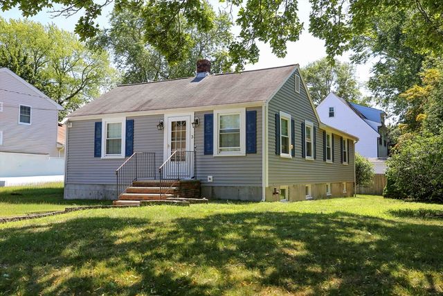 3 Fairview Ave, Natick, MA 01760