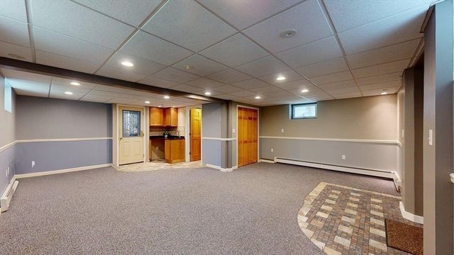 3 Fairview Ave, Natick, MA 01760
