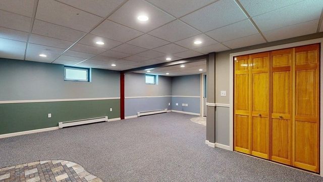 3 Fairview Ave, Natick, MA 01760
